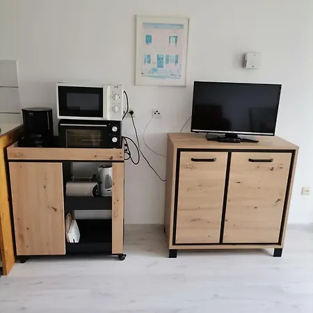 Appartamento Rolligerechtes Mit Terrasse Und Garten *